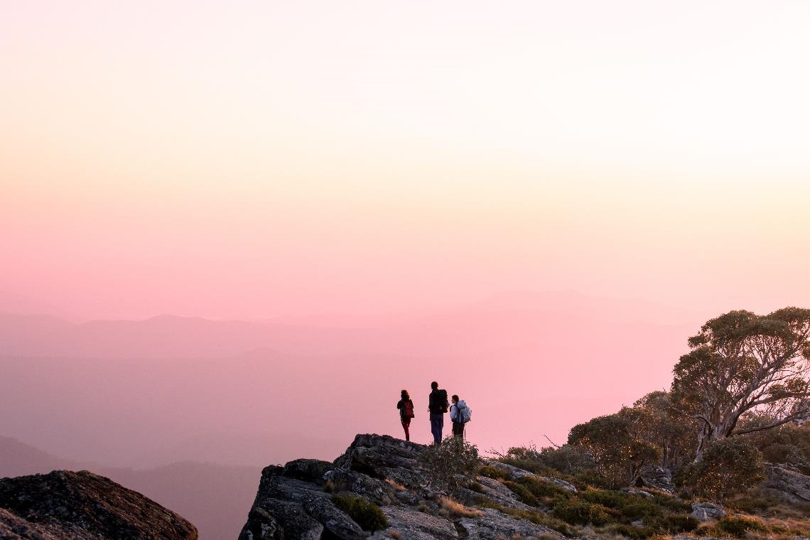 Cobbler Sunrise Views